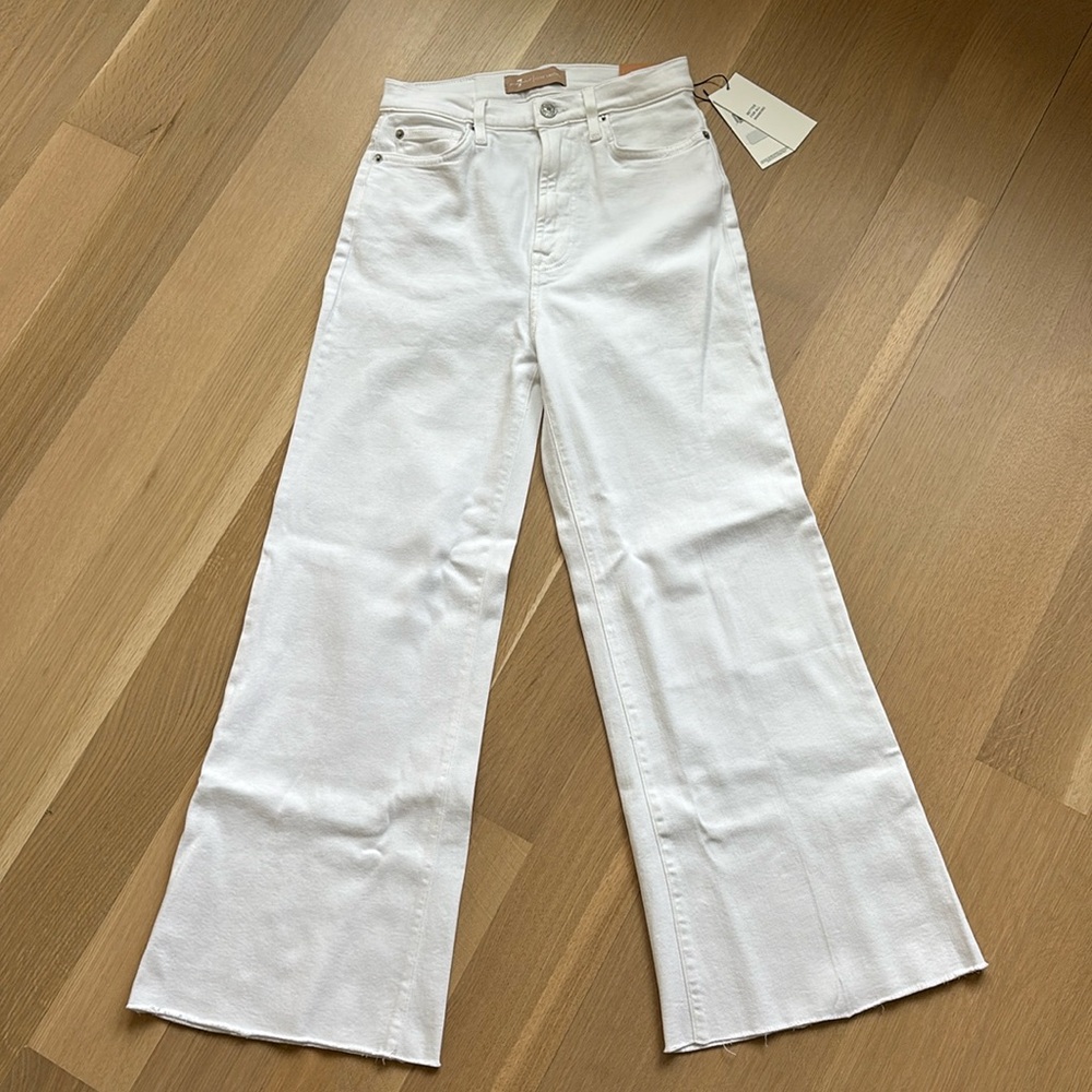 7 for All Mankind Ultra High Rise Cropped Jo Jeans in White